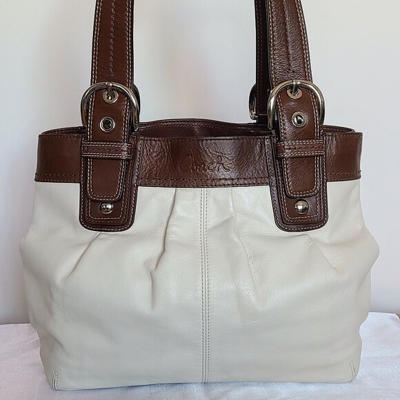Mint Condition Y2K COACH Soho Pleated White and Brown (Full Grain) Leather Bag - Picture 1 of 14
